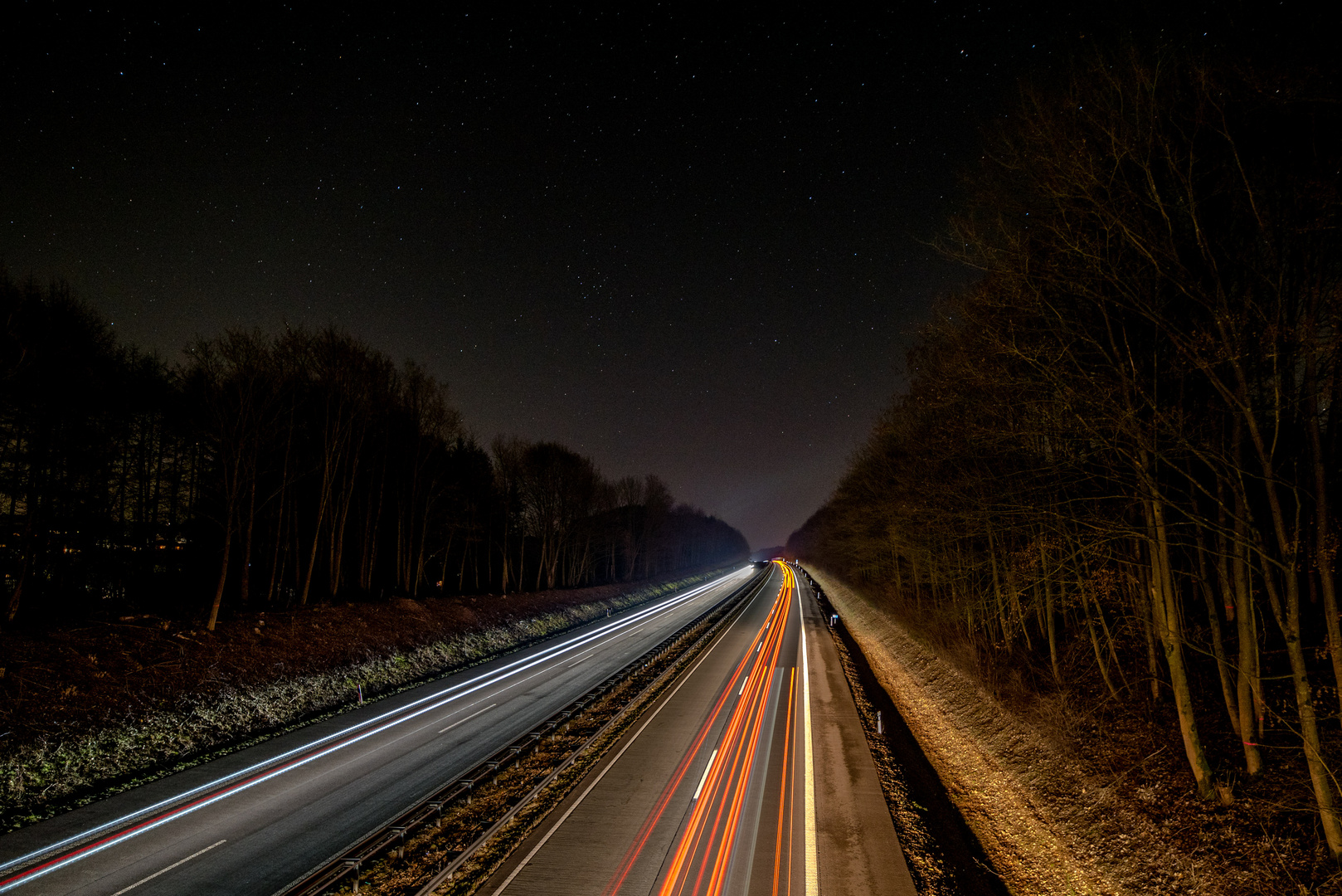 Fussballzeit und Liveübertragung - nix los auf der Autobahn