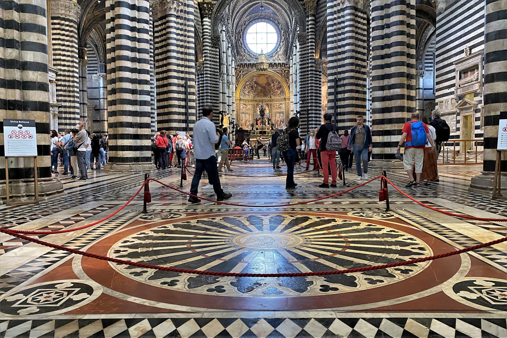 Fussbodenkunst im Dom von Siena