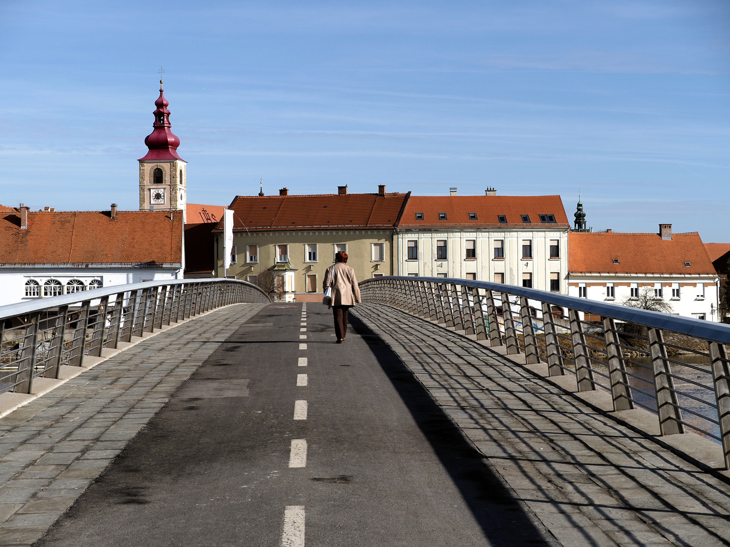 Fußgänger Brücke in Ptuj