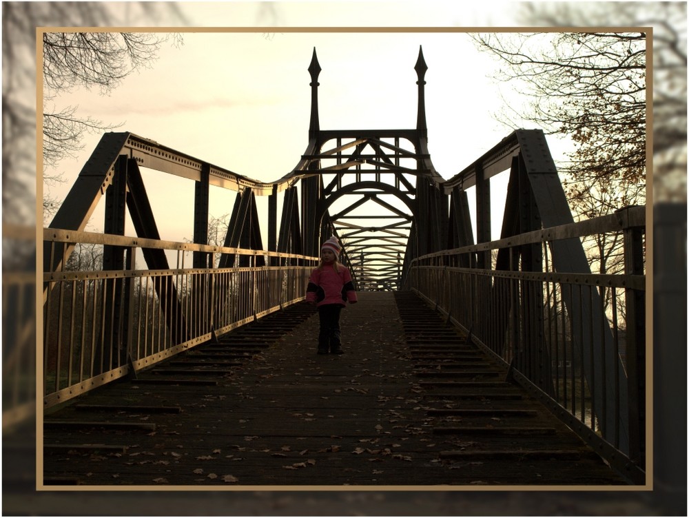 Fußgängerbrücke