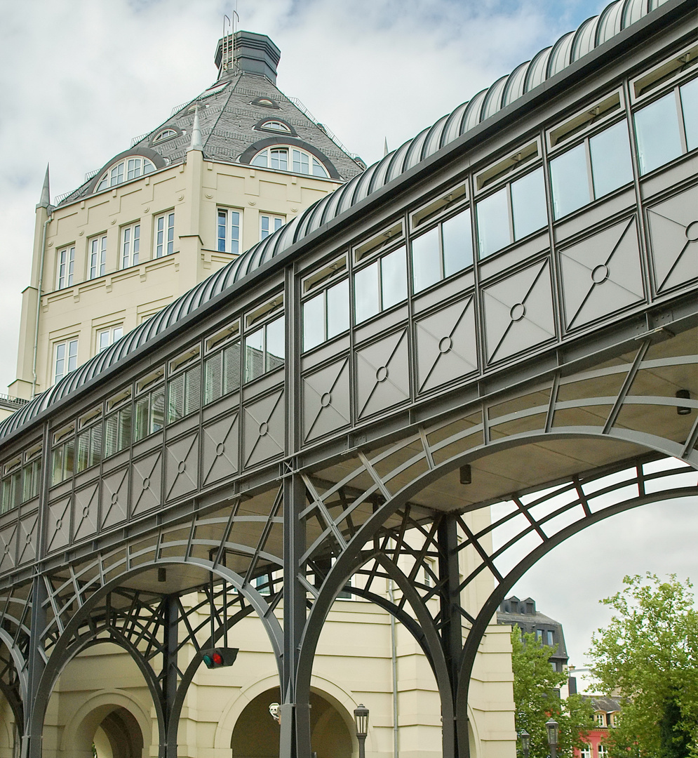 Fußgängerbrücke