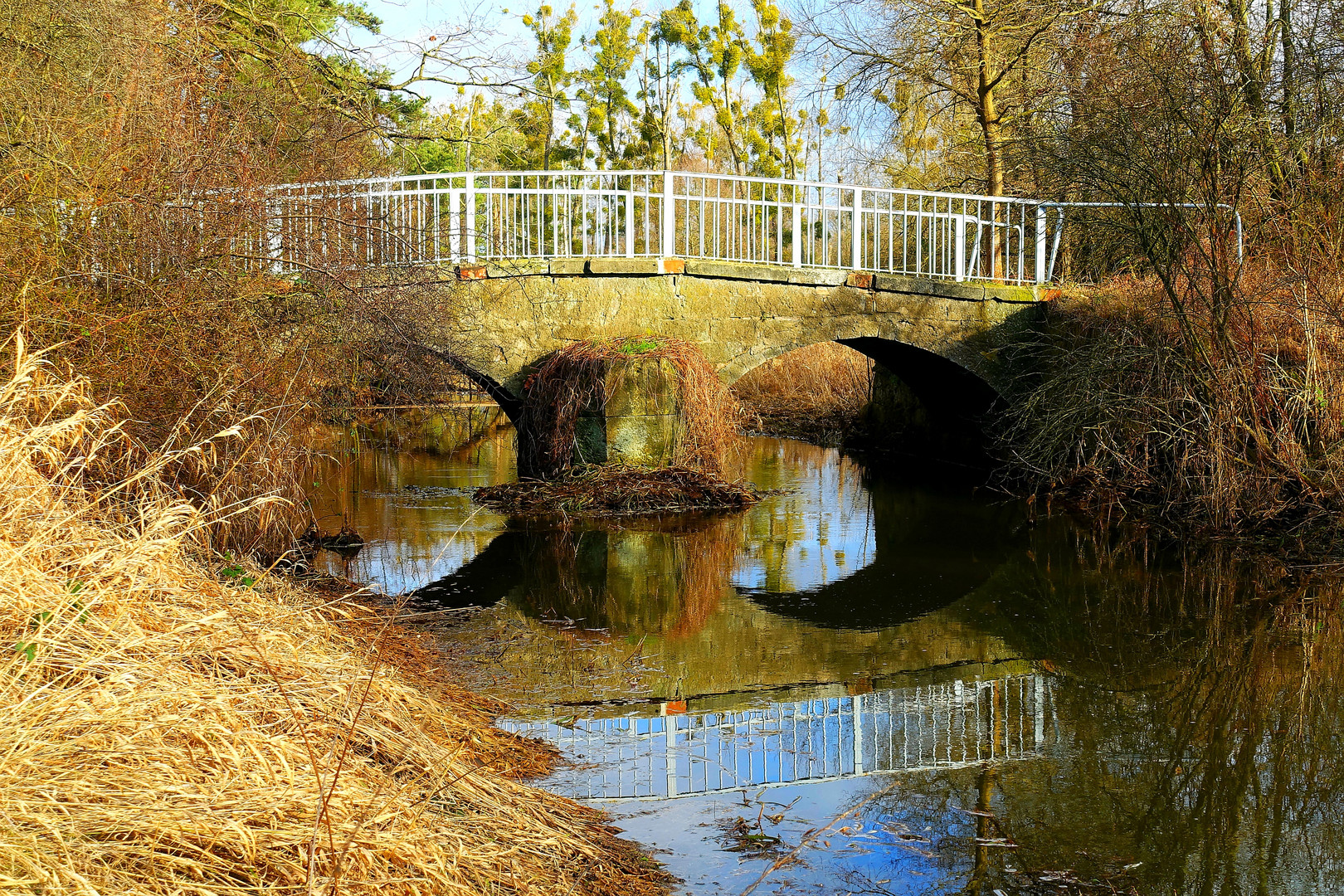 Fußgängerbrücke