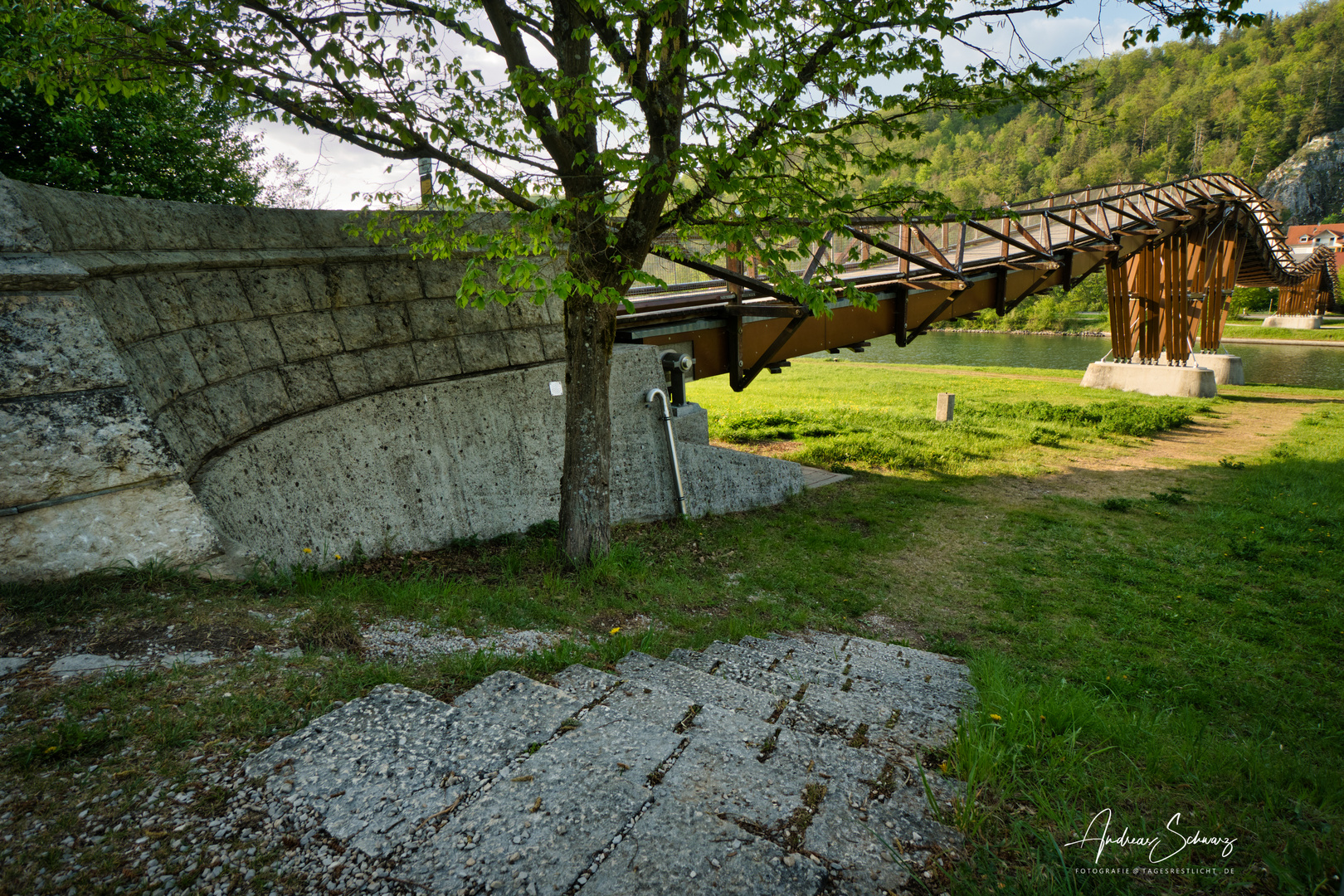 Fußgängerbrücke aus Holz, Essing 2