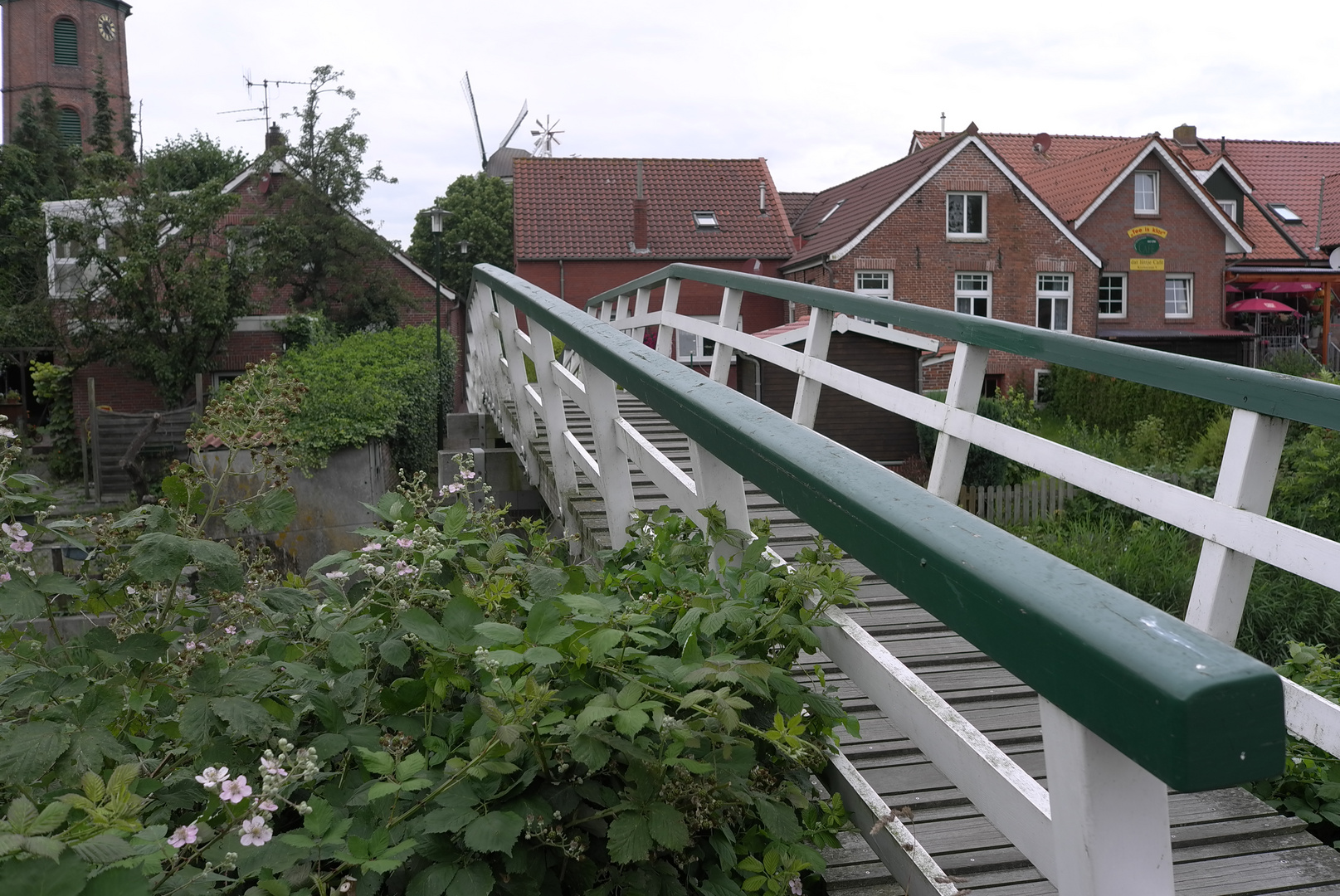 Fußgängerbrücke