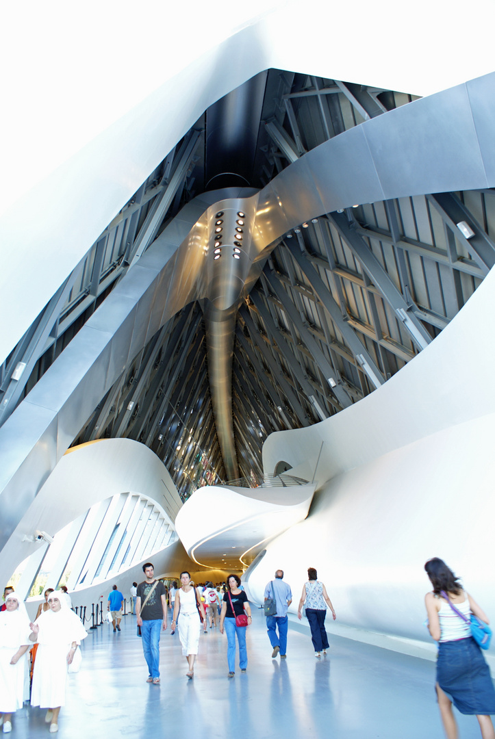 Fußgängerbrücke für die Expo 2008 in Zaragoza