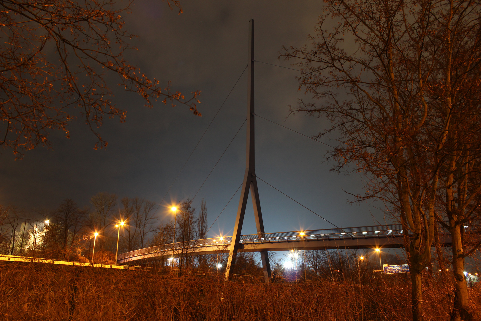 Fußgängerbrücke "Hoher Bogen" in Berlin Wilmersdorf