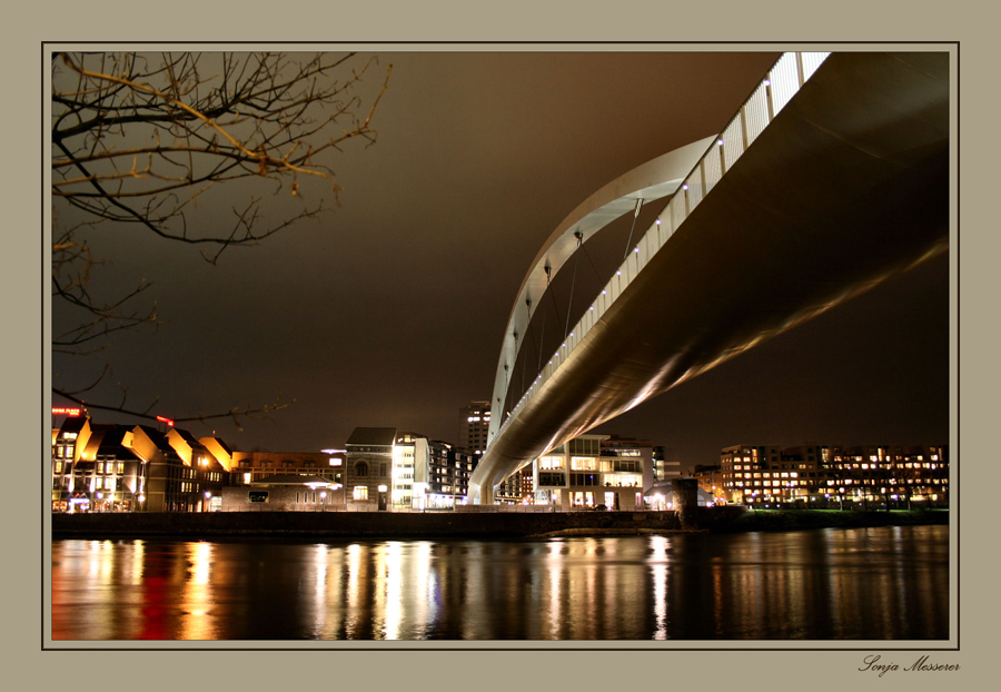 Fussgaengerbruecke Maastricht