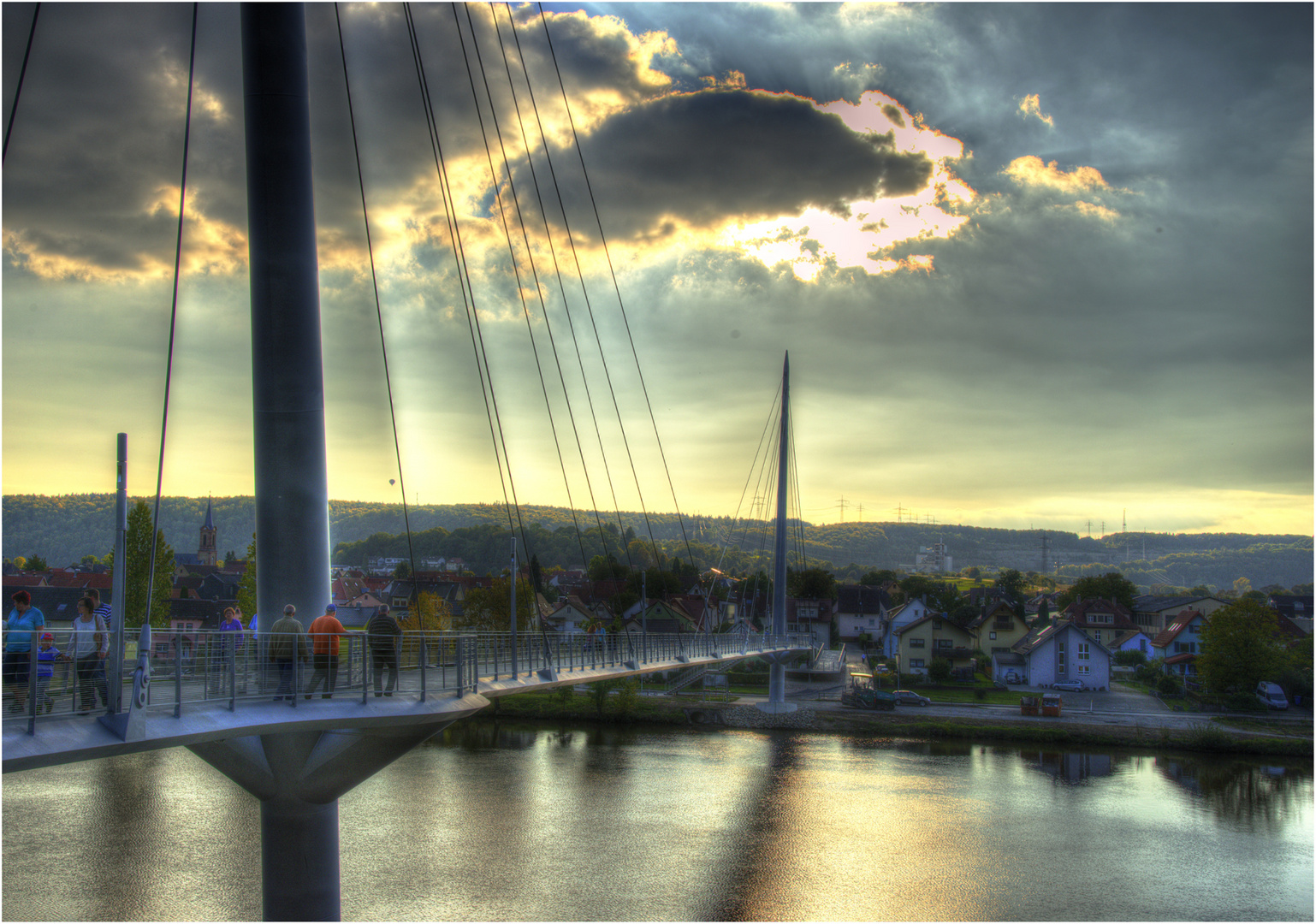 Fussgängerbrücke statt Fähre in Hassmersheim