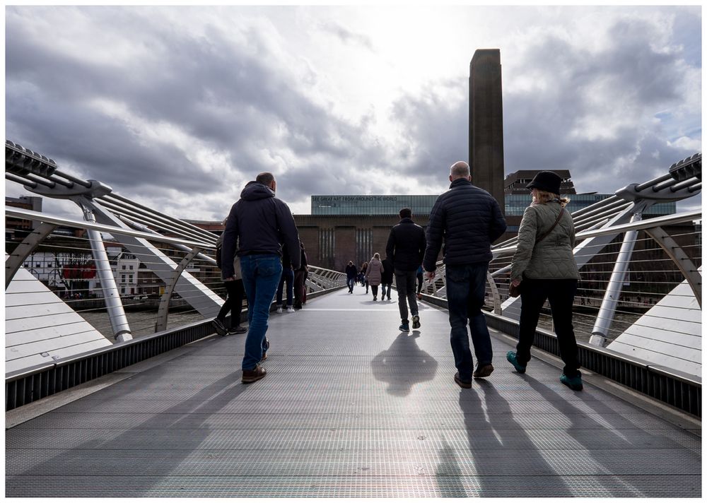 Fußgängerbrücke über die Themse