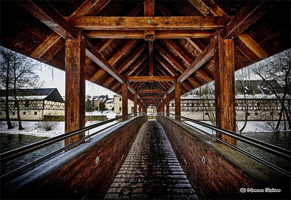 Fußgängerbrücke Weischlitz