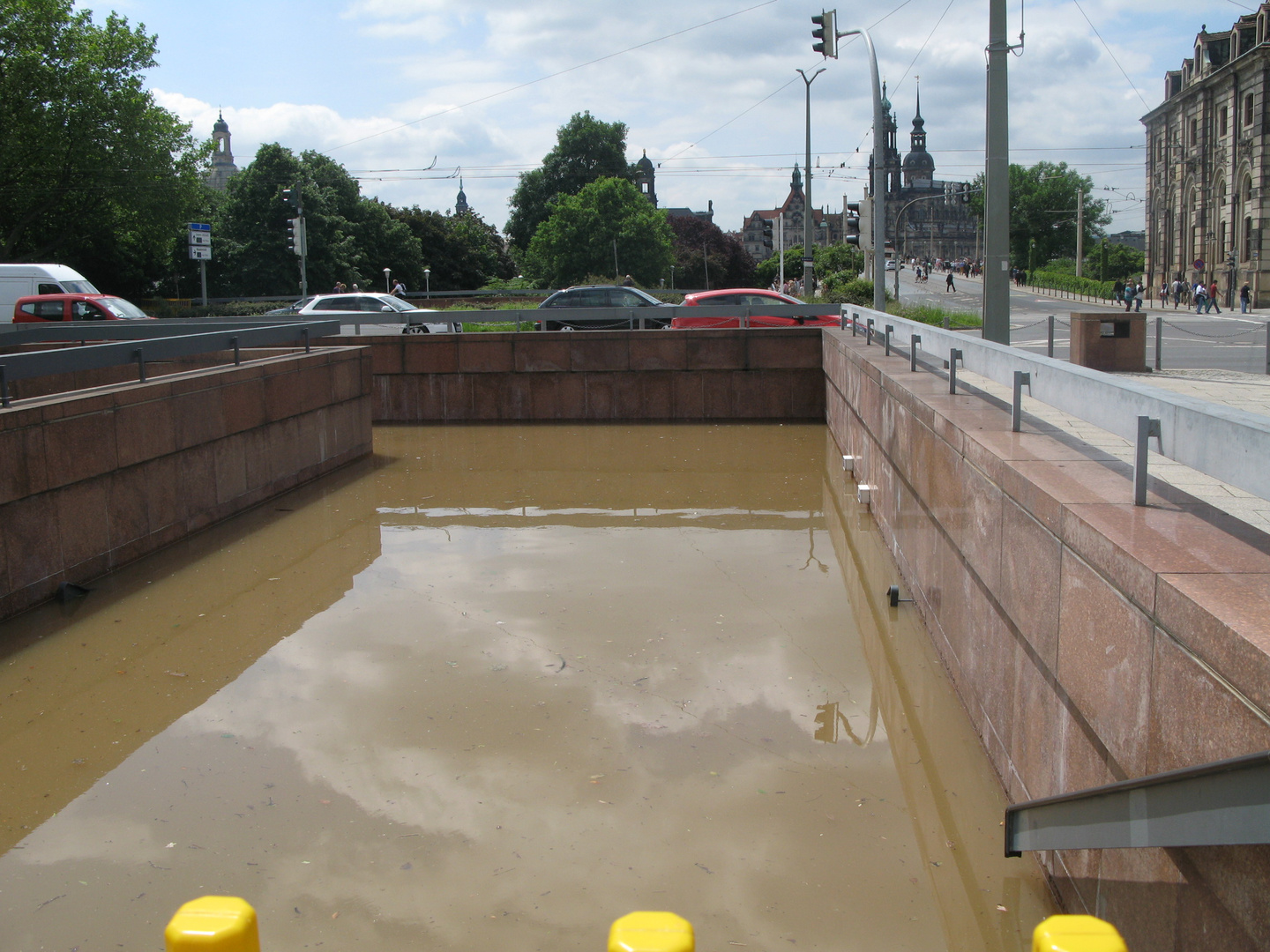 Fußgängertunnel Hochwasser 2013