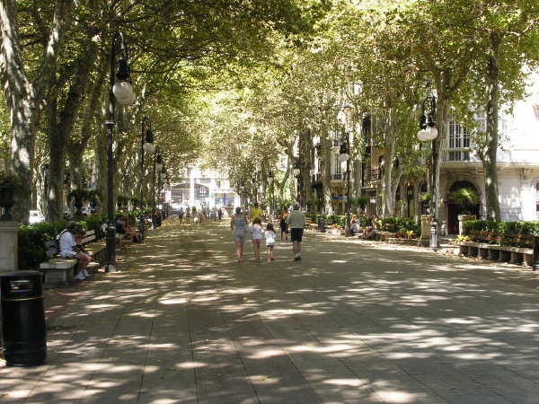 Fussgängerzone am Passeig des Born in Palma de Mallorca