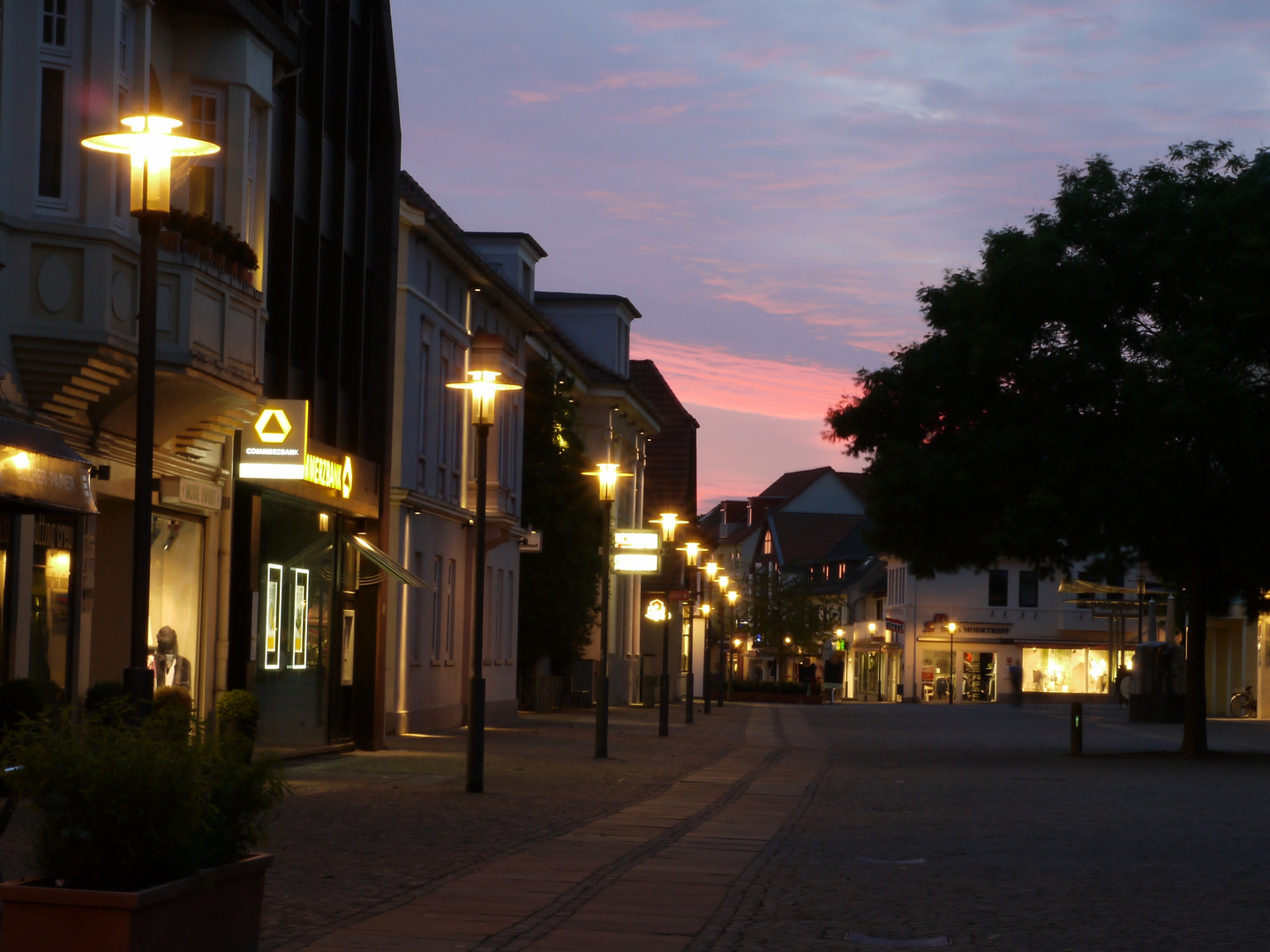 Fußgängerzone in den Abendstunden