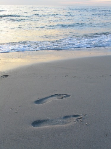 Fußspuren im Sand