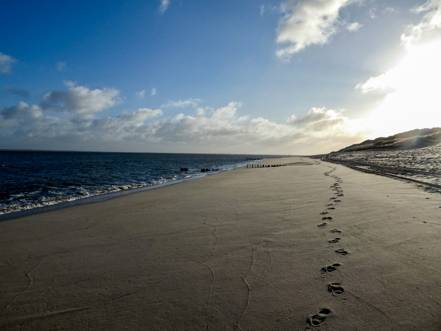 Fussspuren im Sand 