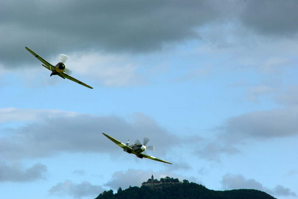 FW-190 und Spitfire auf der Hahnweide