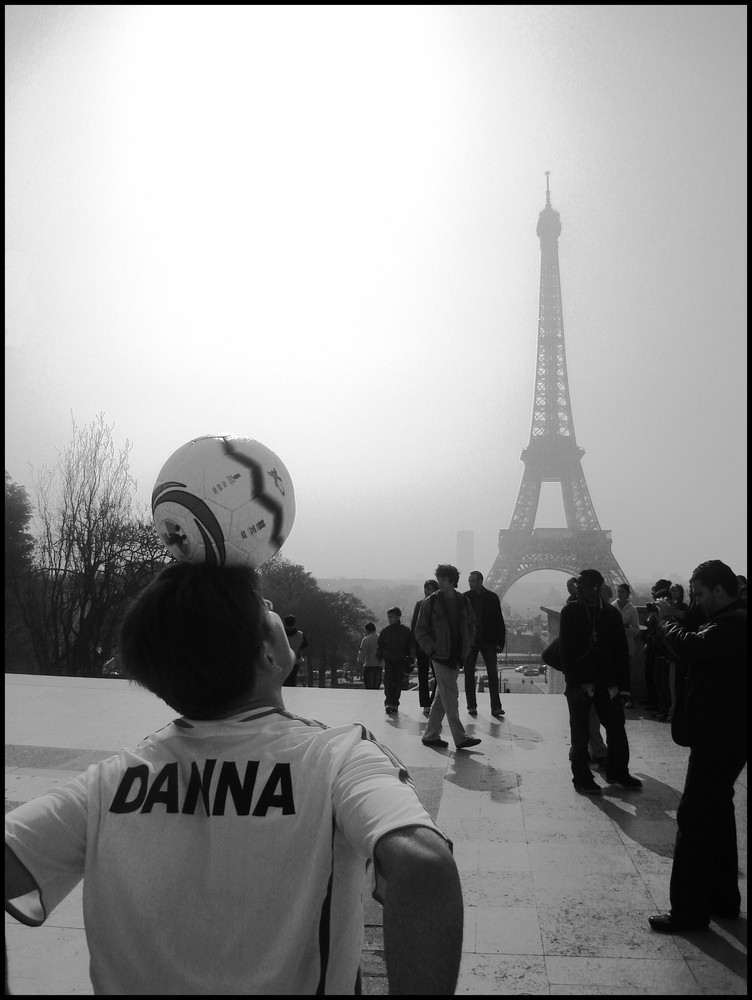 FWM: Francesco Danna in Paris