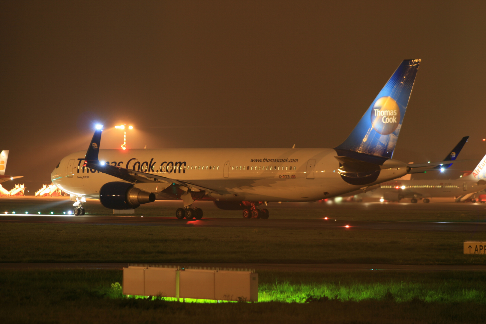 G-TCCB "Thomas Cook Airlines" - Hamburg (HAM / EDDH)