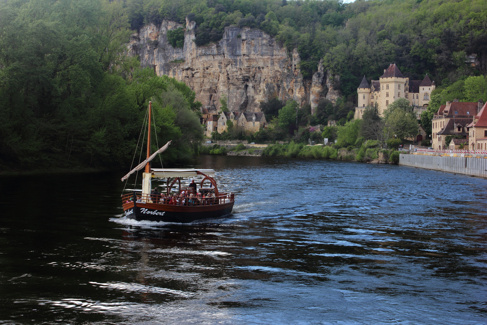 Gabarre sur la dordogne