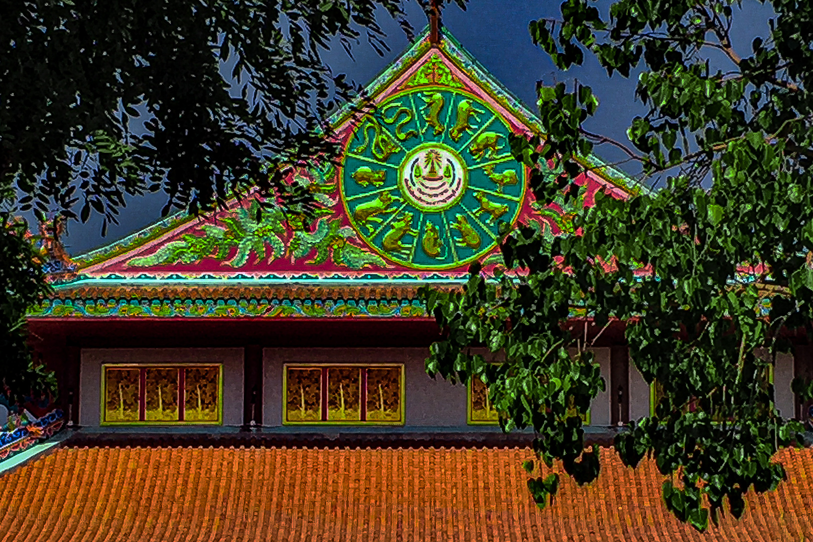 Gable end of the Wat Thaworn Wararam