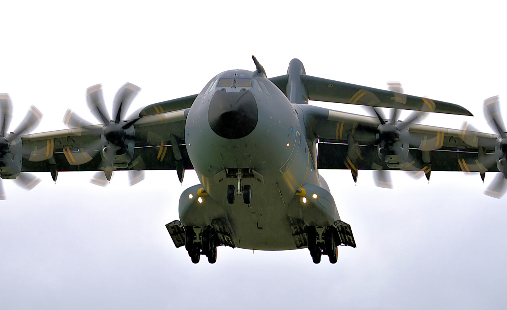 GAF Airbus A400M-180  im Anflug