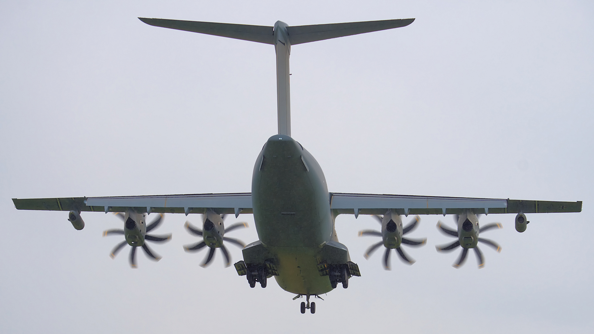   GAF Airbus A400M-180 Landeanflug