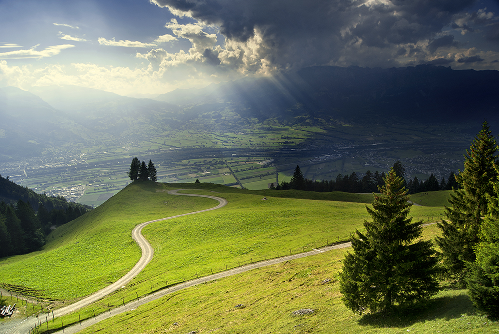 Gafadura-Alm - Lichtschauspiel über Liechtenstein