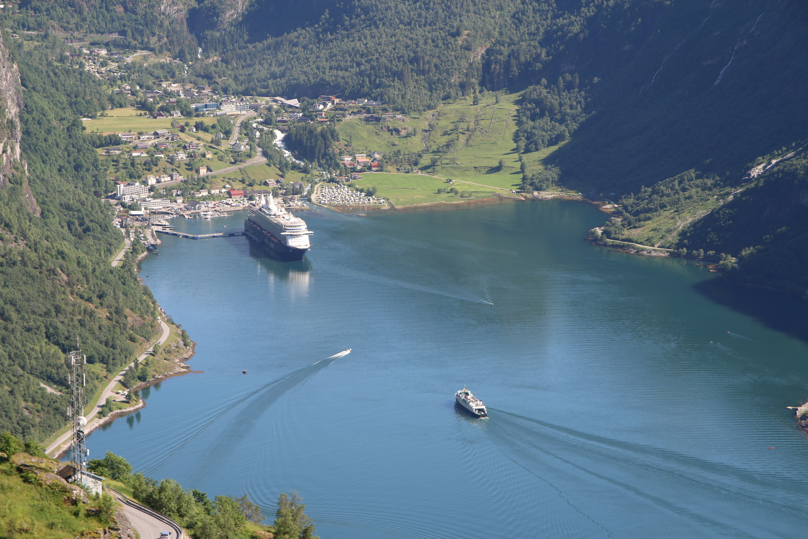 Gairanger Fjord - Blick von der anderen Seite