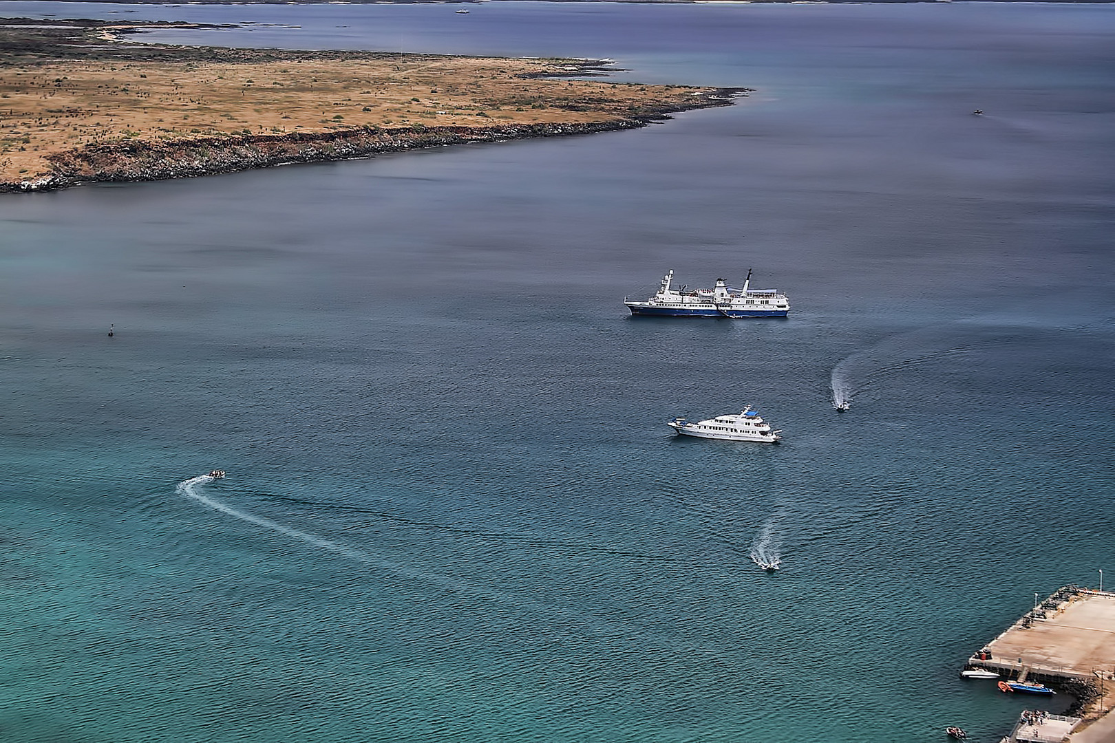 Galapagos, Landeanflug 2