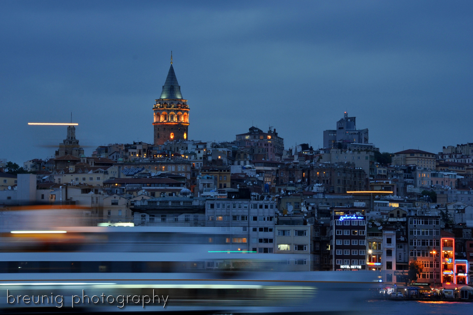 galata blu hour