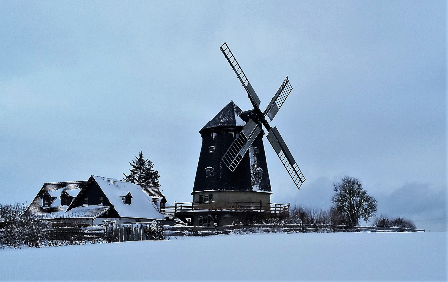 Galerieholländerwindmühle