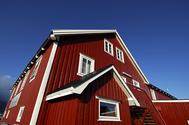 Galleri Lofoten Hus in Henningsvær