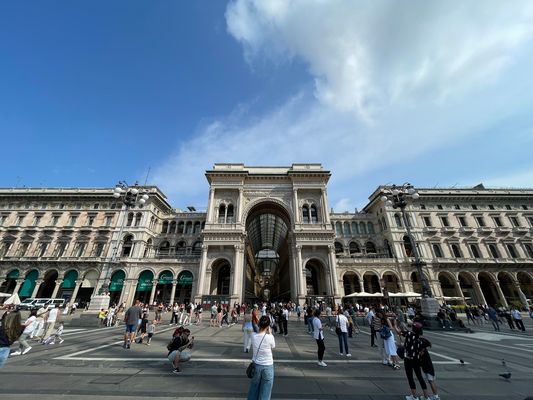Galleria Emanuele Vittorio II Milano
