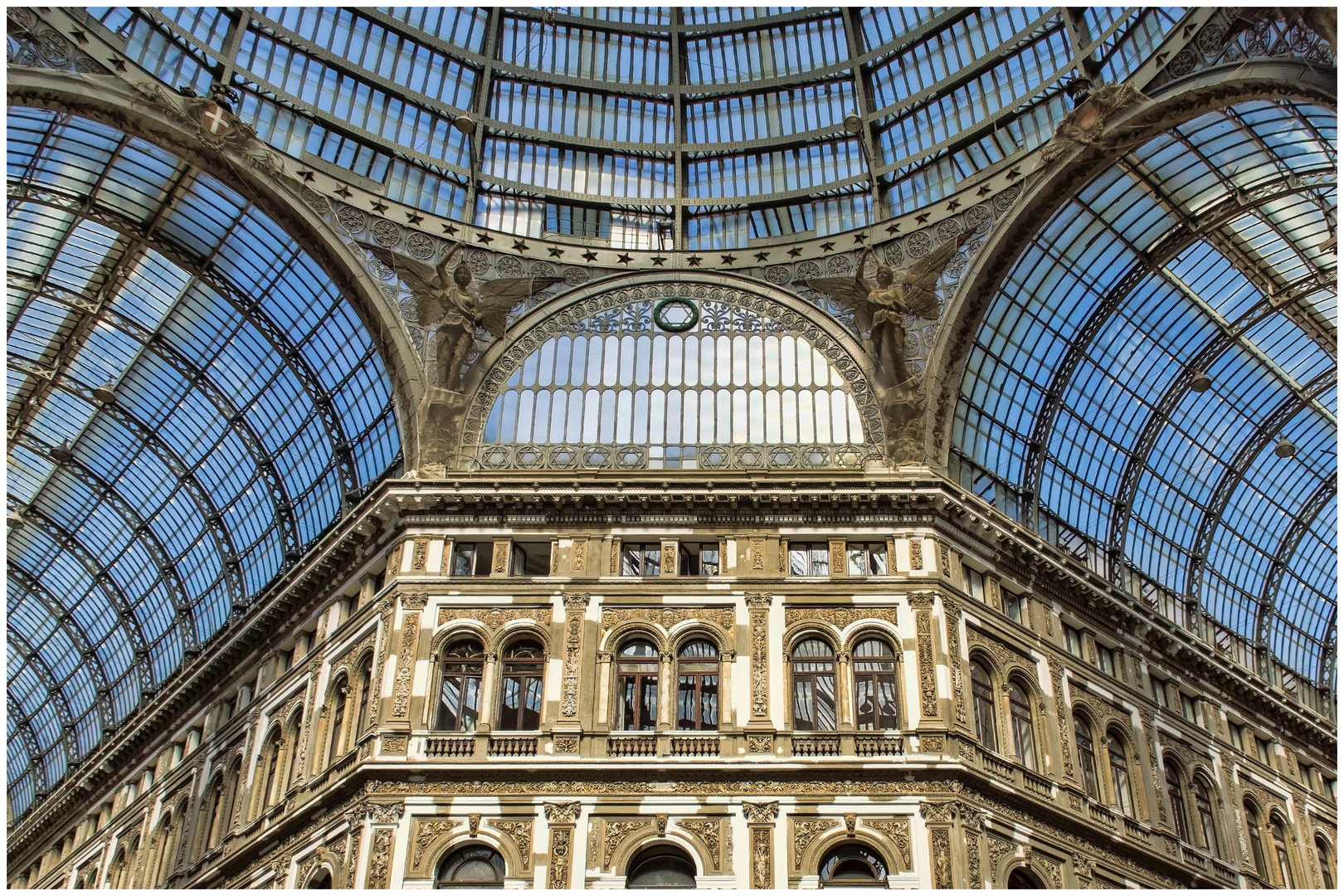 Galleria Umberto I. in Neapel, Variante 2