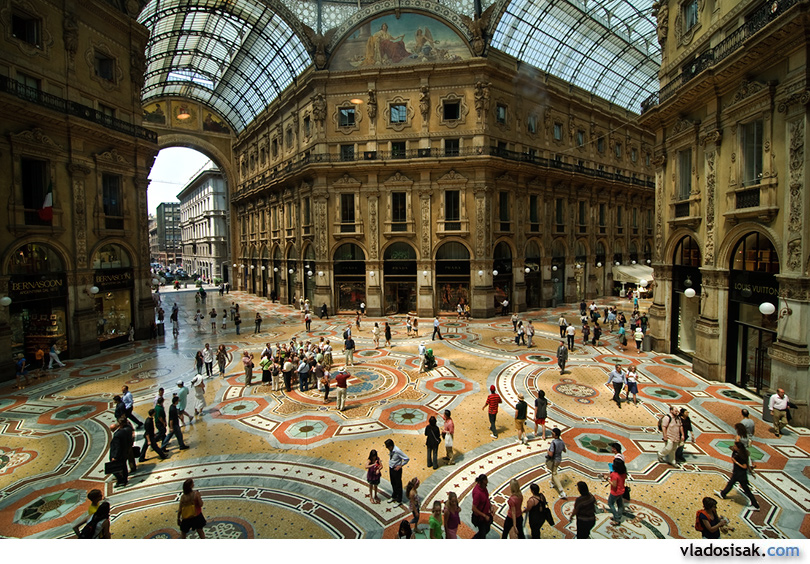 Galleria Vittorio Emanuele, Milan, Italy.