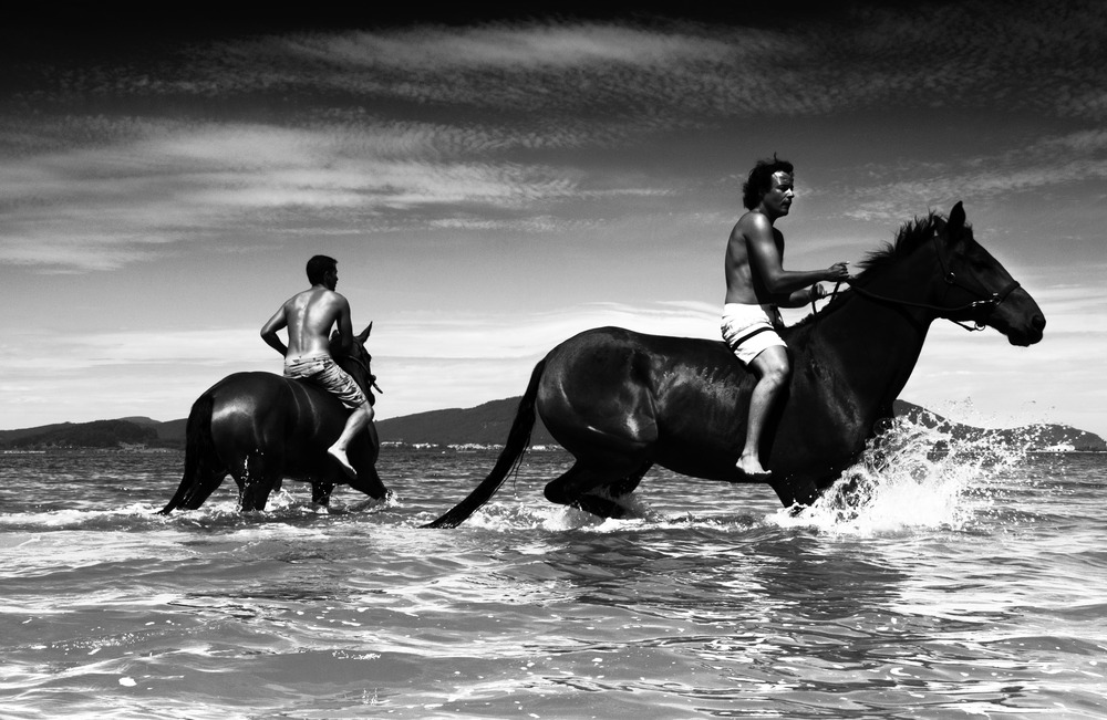 Galopando el mar