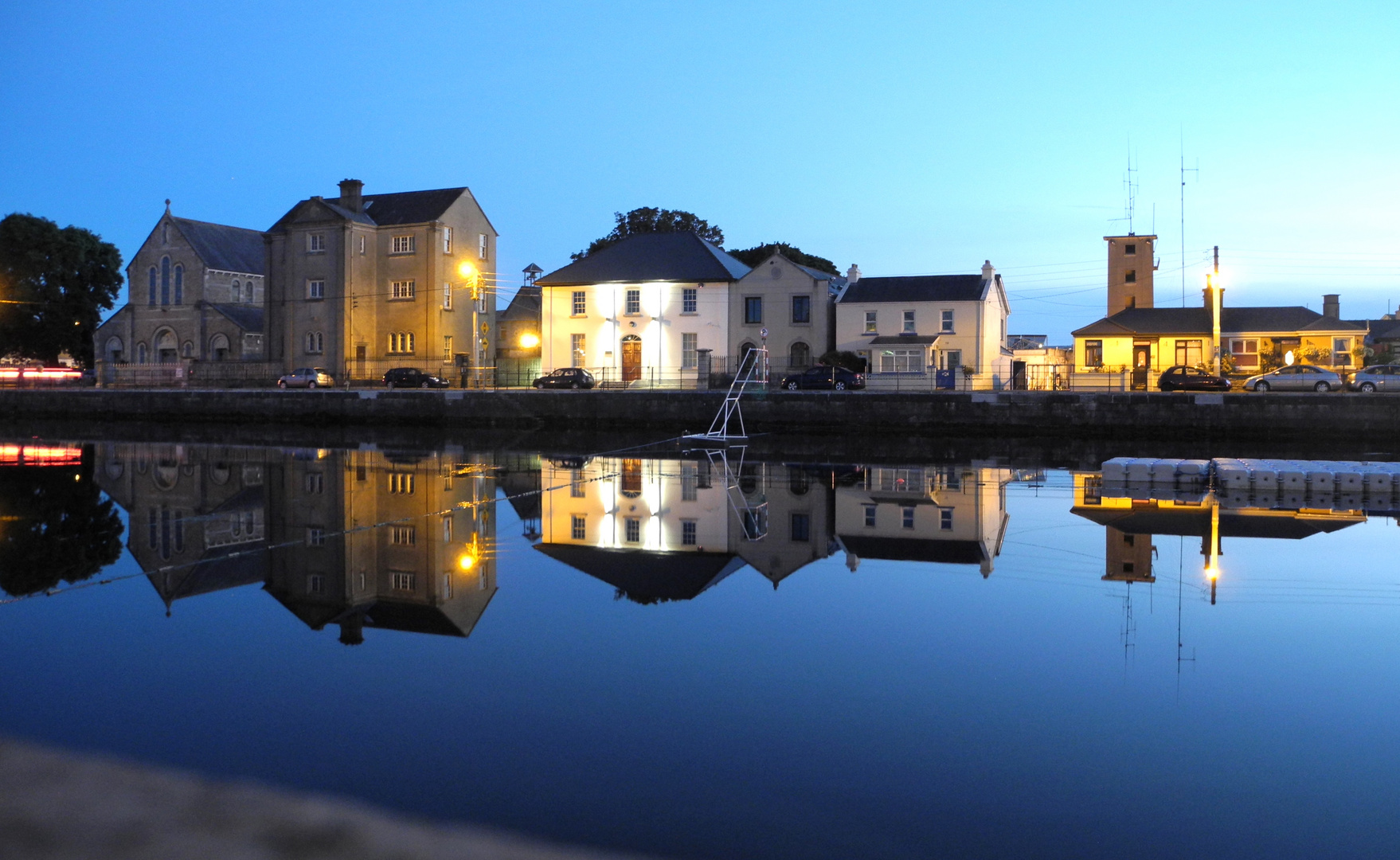 Galway Dock zur blauen Stunde