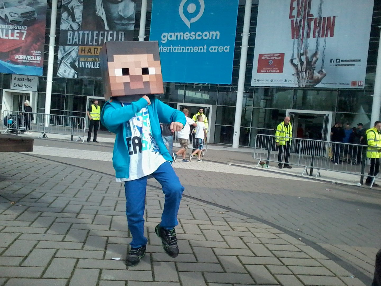 Gamescom 2014 - Minecraft-Steve have fun