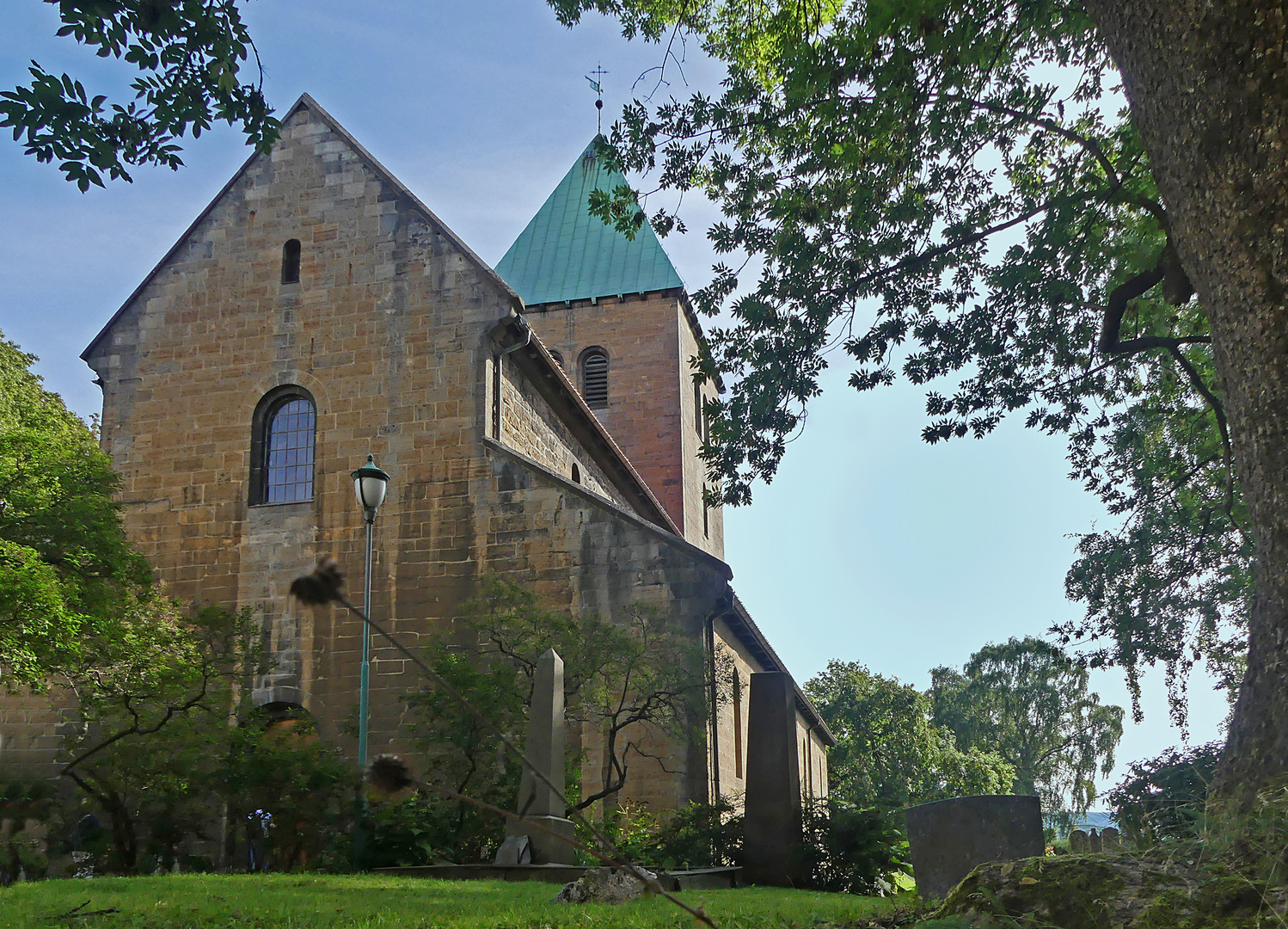 Gamle Aker Kirke