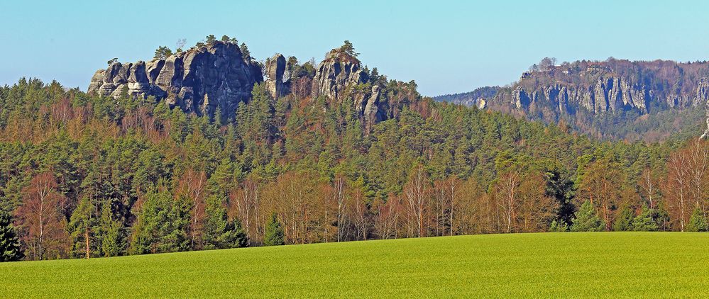 Gamrig und Basteiaussicht auf einem Bild vereint...