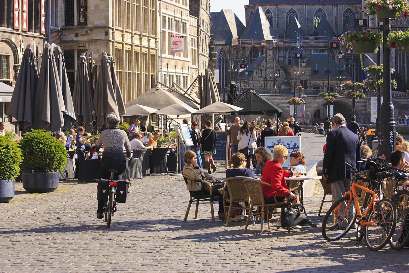 Gand - Journée tranquille sur les quais