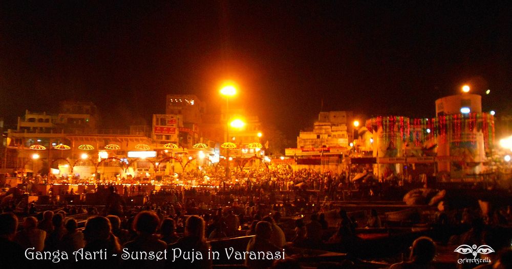 Ganga Aarti - Sunset Puja in Varanasi