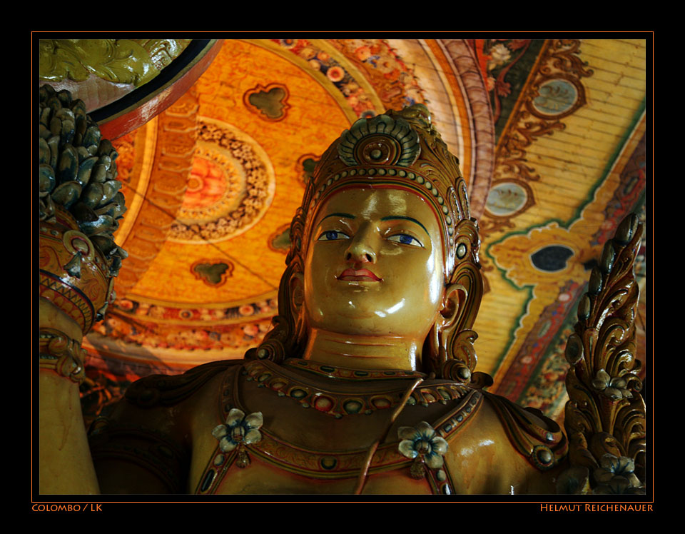 Gangaramaya Temple V, Colombo / LK