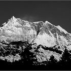 ganghar puensum (7541 m)