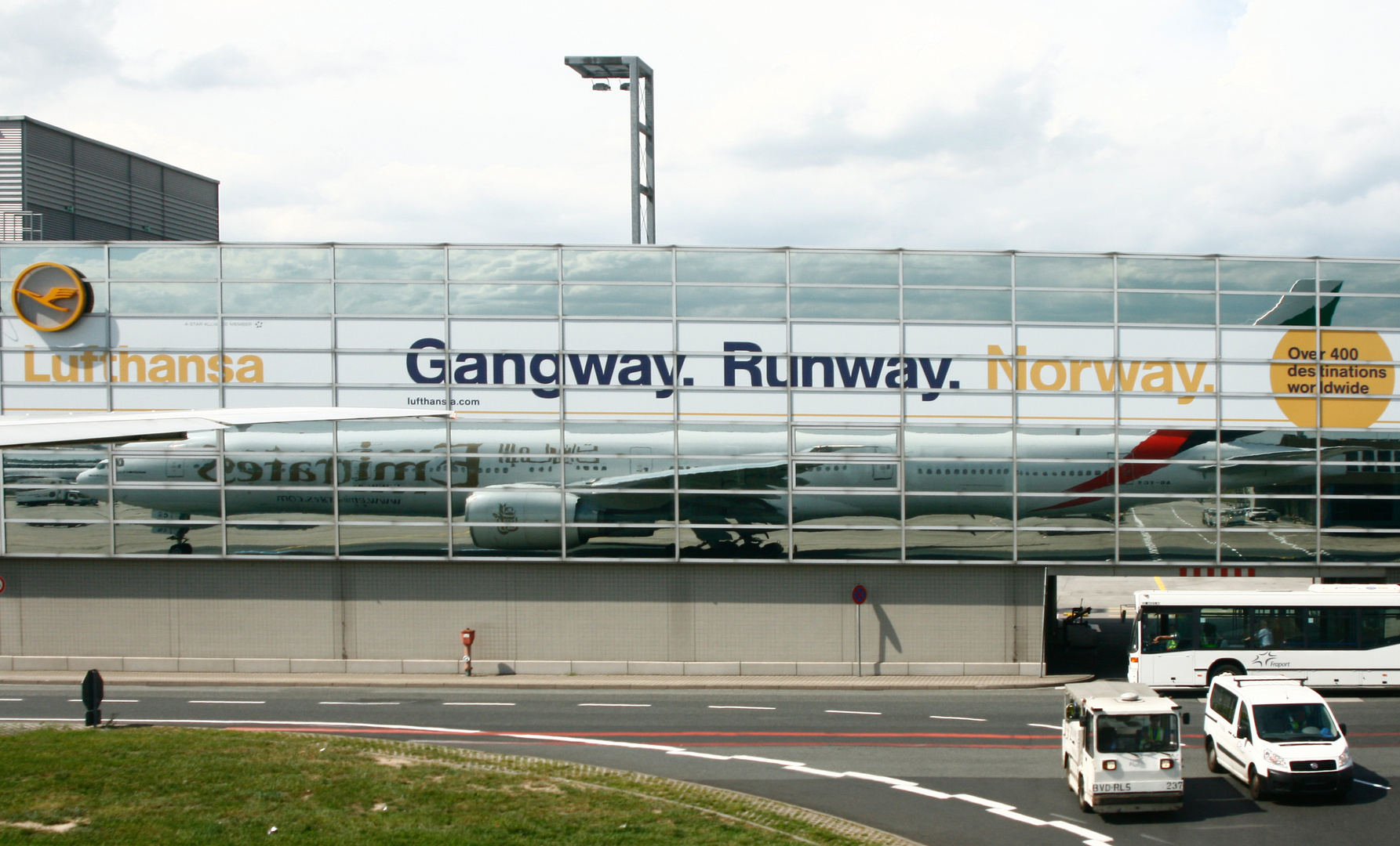 Gangway_Runway