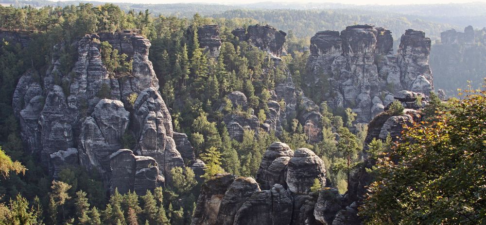 Gansfelsen oben rechts mit den Türmen