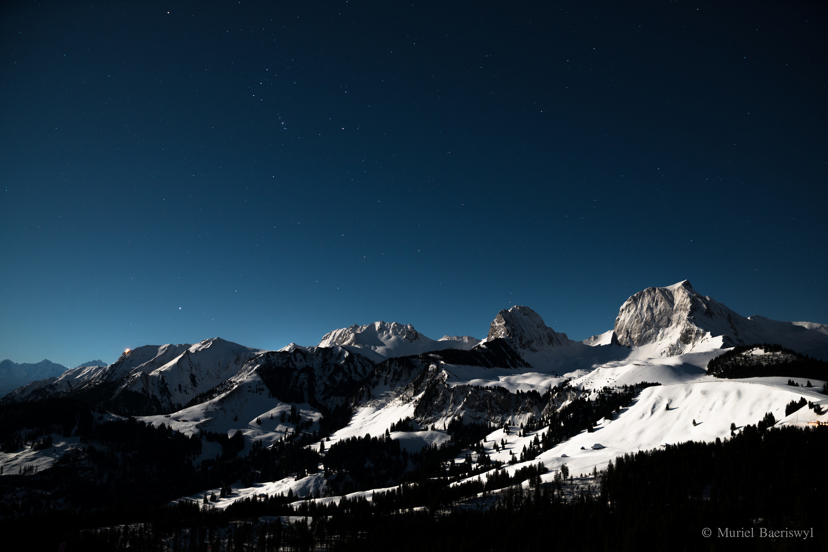 Gantrischbergkette bei Vollmond