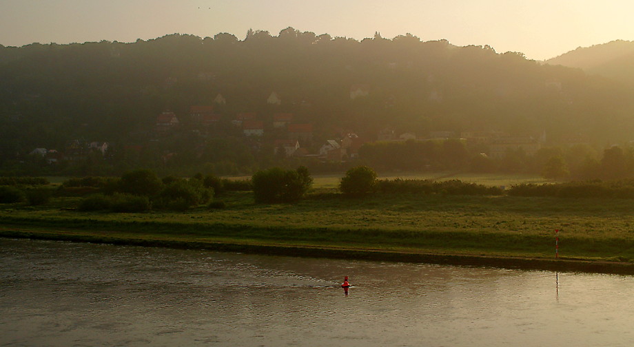 Ganz Früh