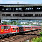 ganz in ROT unter dem Stellwerk in Bingerbrück