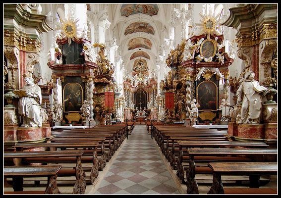 Ganz unpreussisch schwülstig